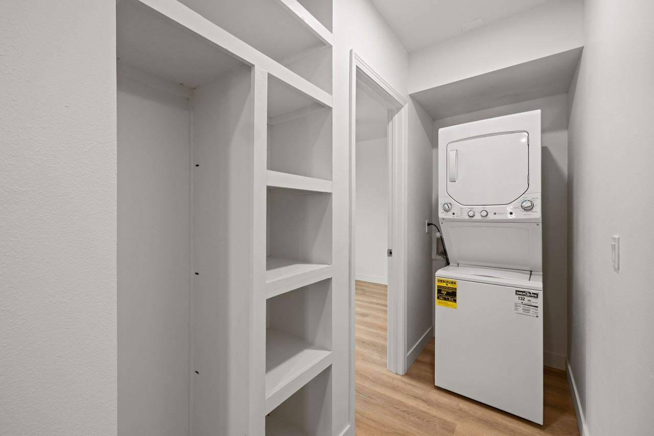 4565 Iowa St #4565 - Photo 6 of 12