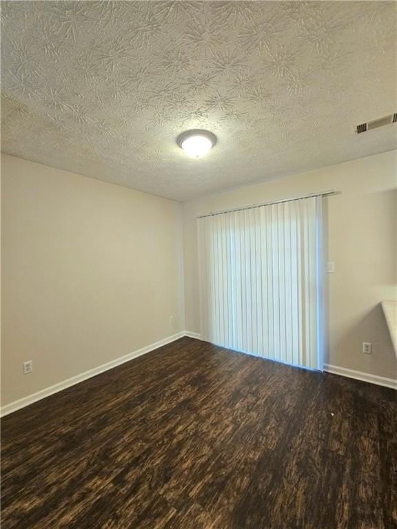 3010 Fields Dr - Photo 5 of 21