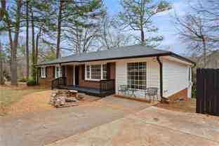 3623 Lee St Se - Photo 1 of 1