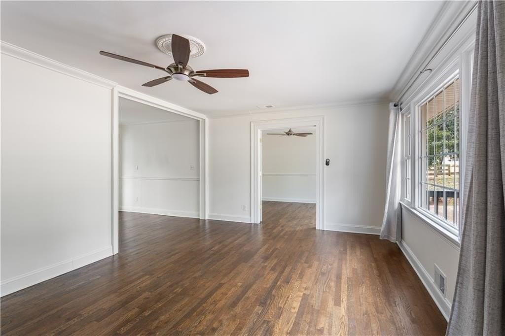 3623 Lee St Se - Photo 2 of 29