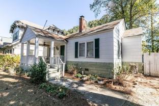 936 E Lake Dr - Photo 1 of 1