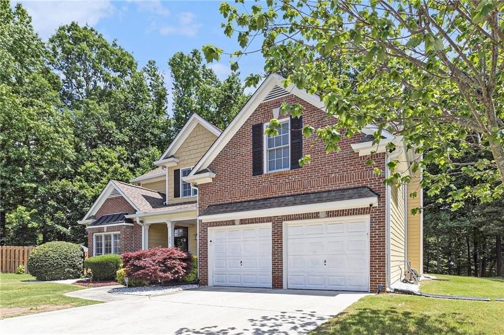 1611 Hillside Bend Xing - Photo 4 of 38