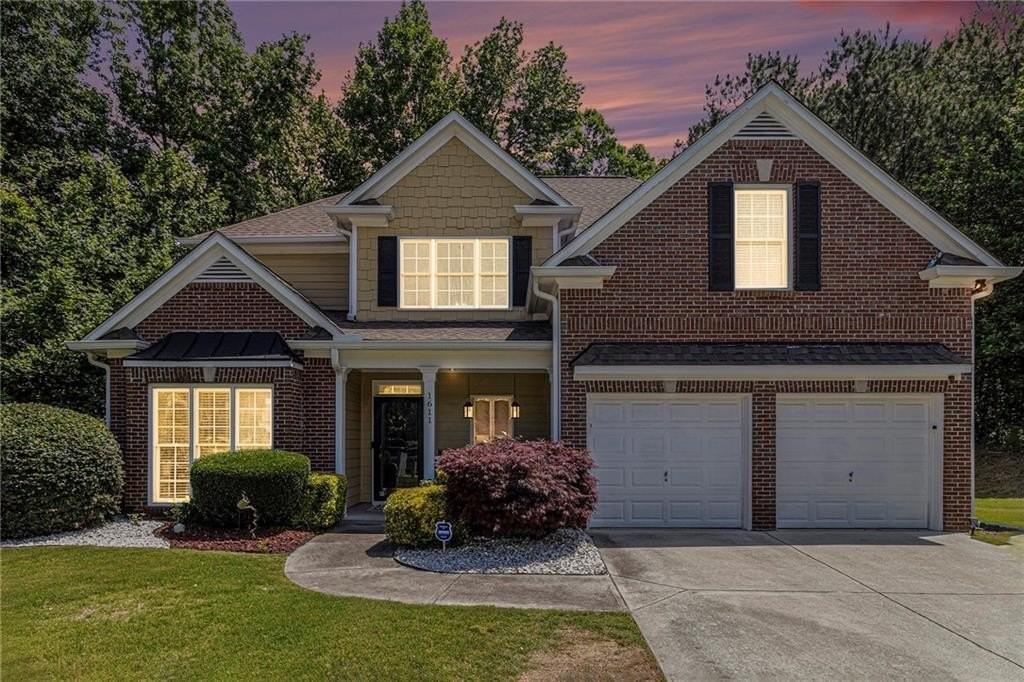 1611 Hillside Bend Xing - Photo 5 of 38