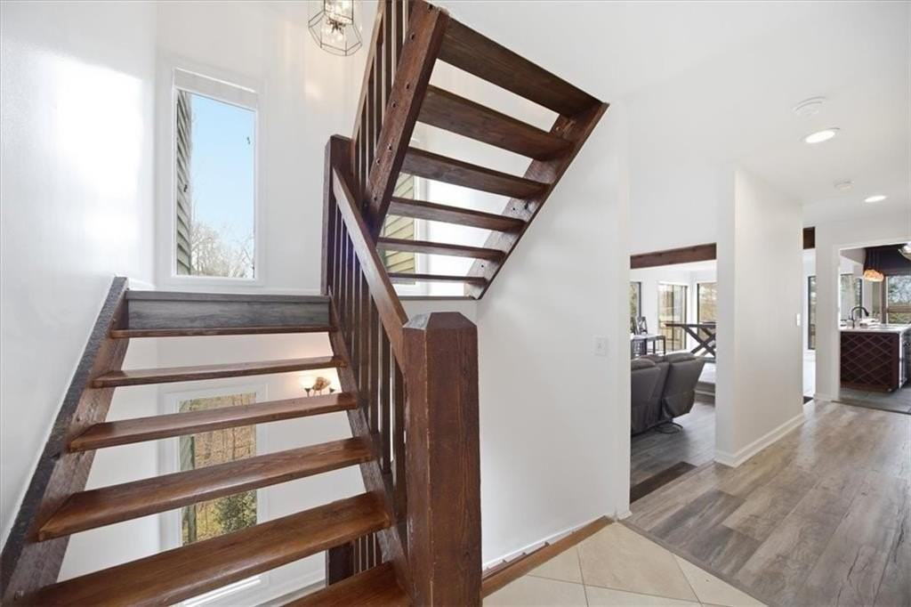 530 Matterhorn Way - Photo 6 of 50