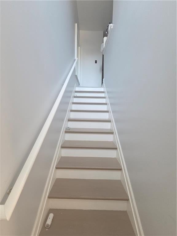 4106 Dahlgreen Way - Photo 2 of 12