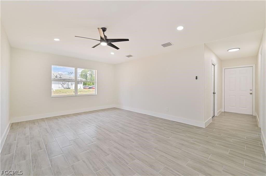 4735 28th St Sw - Photo 3 of 22