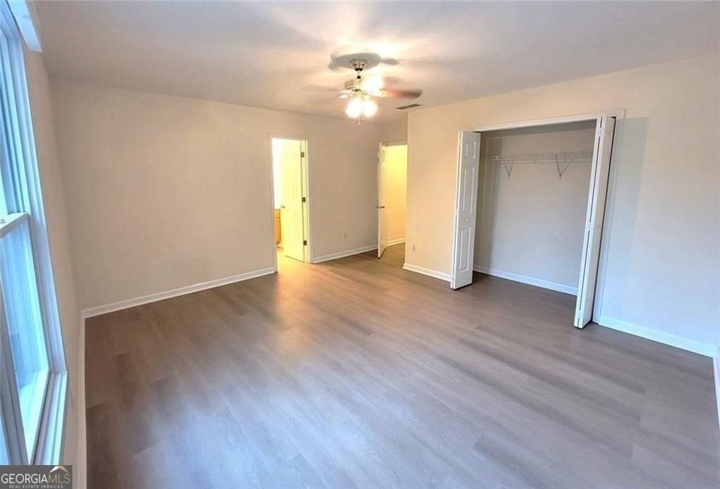 1516 Parc Main St - Photo 4 of 14