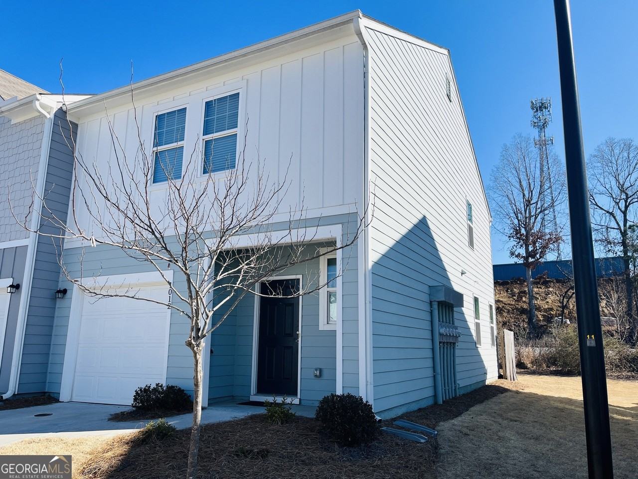 1012 Paddington Dr - Photo 2 of 34