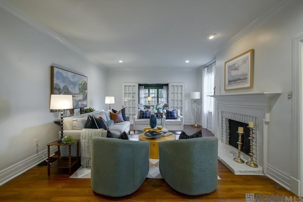 2221 Olive St - Photo 3 of 21