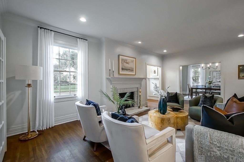 2221 Olive St - Photo 5 of 21