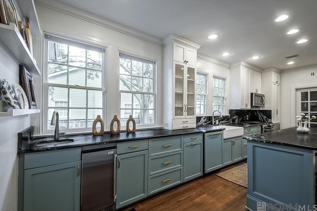 2221 Olive St - Photo 6 of 21