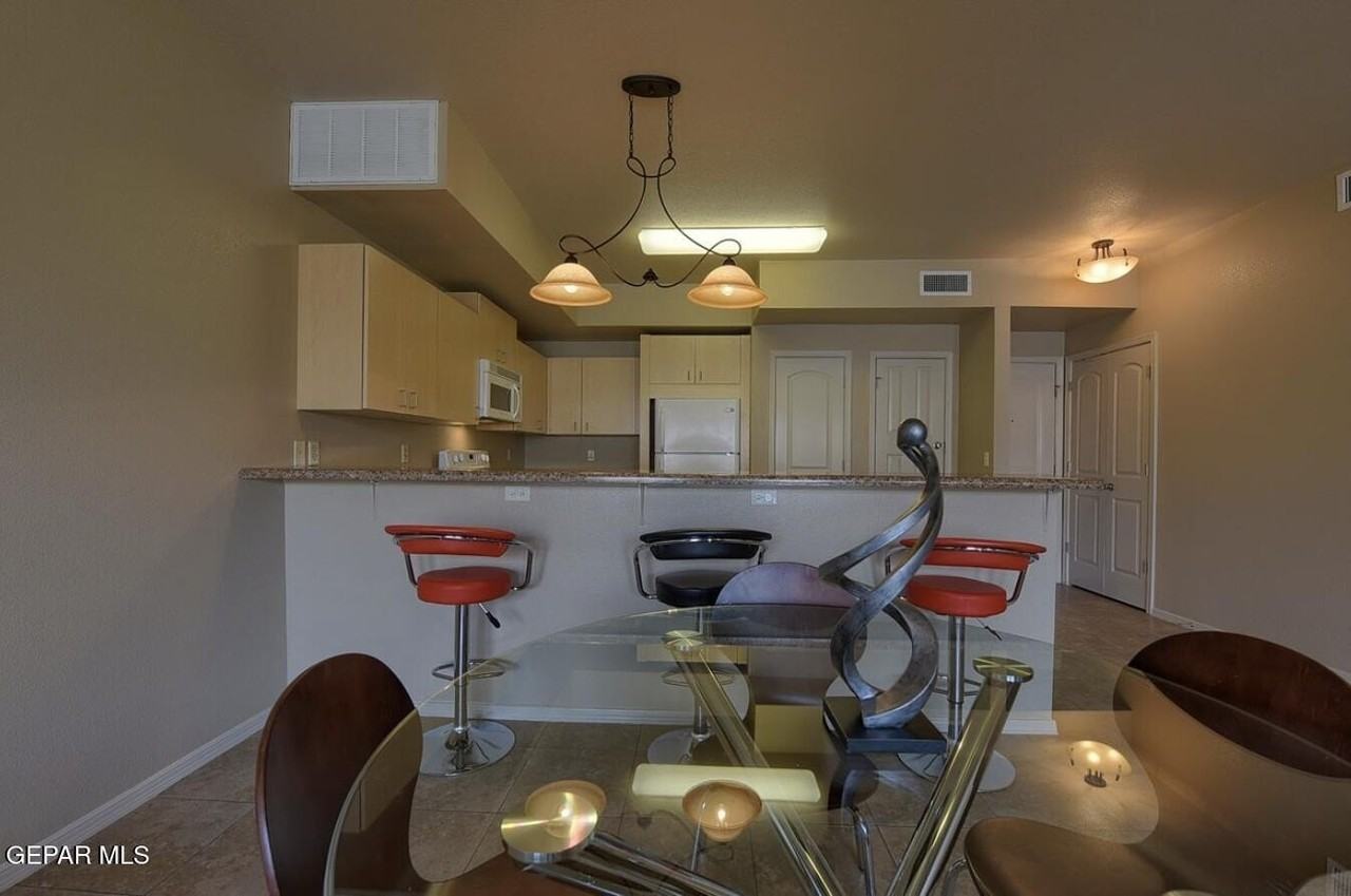 501 E Redd Rd Apt 13 - Photo 2 of 36