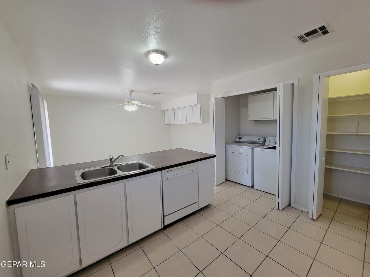 336 Villa Canto St - Photo 6 of 16