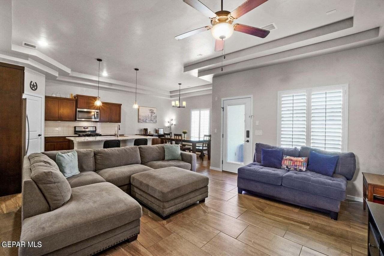 2158 Enchanted Summit Dr - Photo 3 of 21