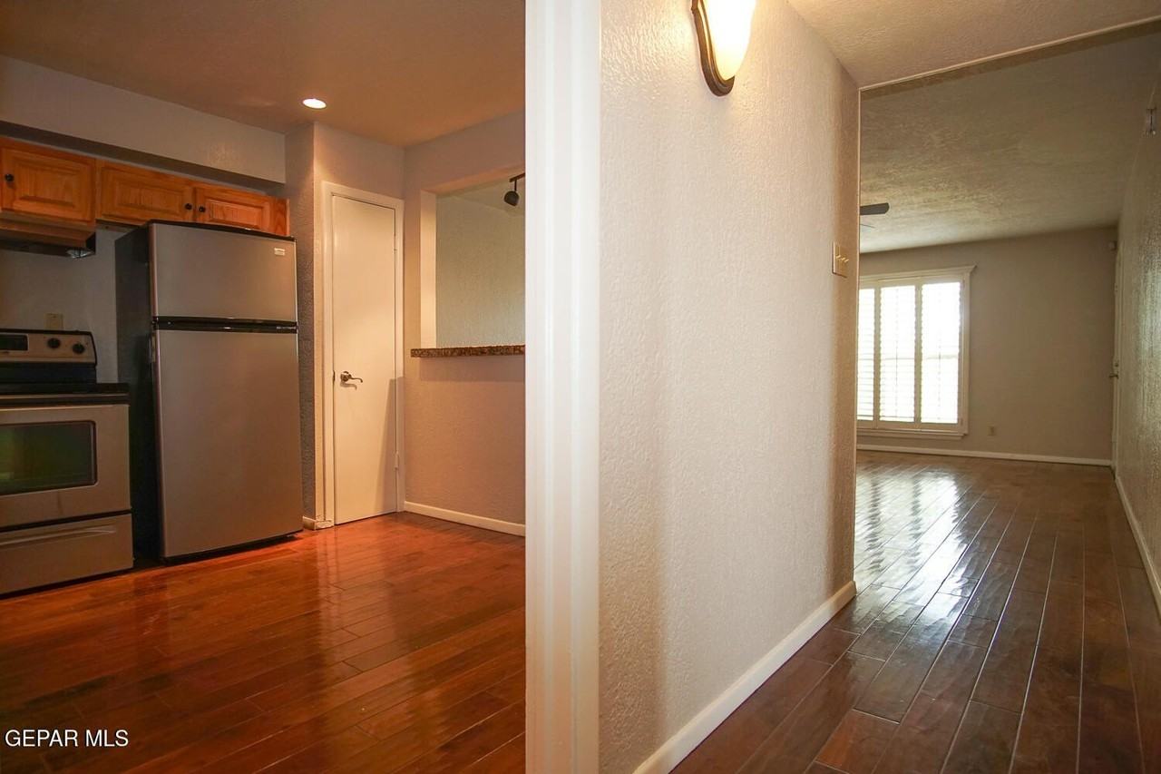 4433 N Stanton St Apt 212 - Photo 3 of 26