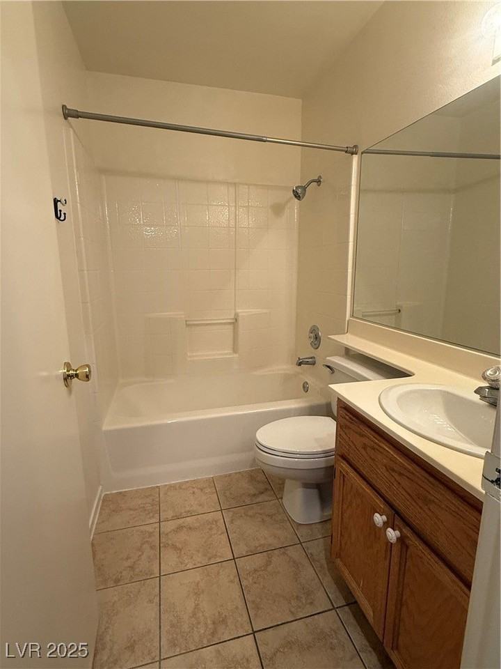 8170 Sandy Creek Dr - Photo 6 of 10