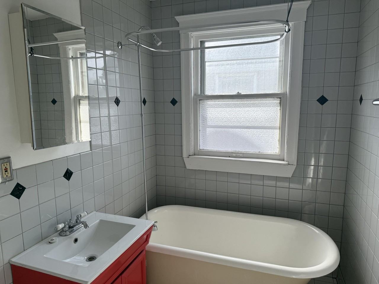 2229 Faber St - Photo 7 of 16