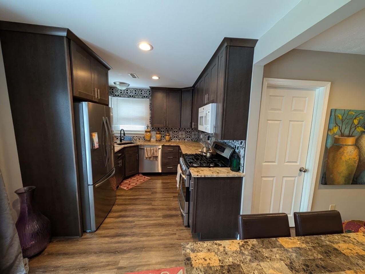 2126 Mcgregor Road unit: Upper - Photo 7 of 16