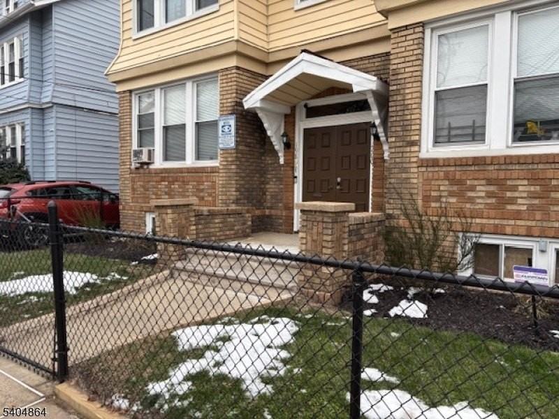 196 W End Ave #1 - Photo 2 of 9