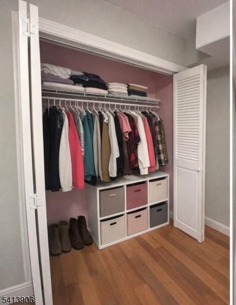 70 Port Ave - Photo 4 of 8