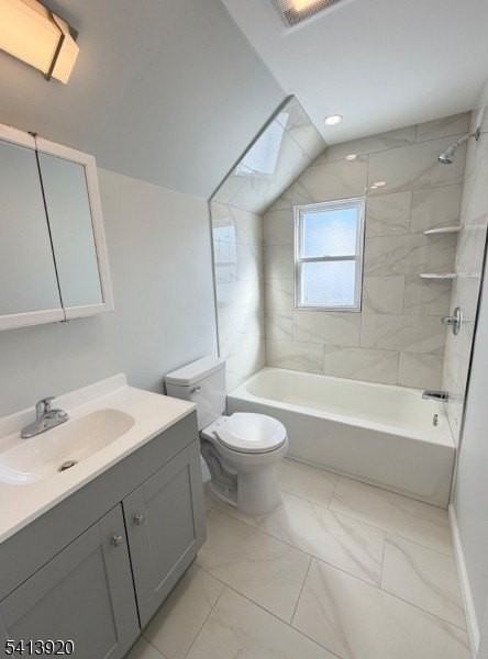 707 E 30th St - Photo 3 of 8