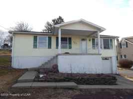 featured image of 34 Rock St