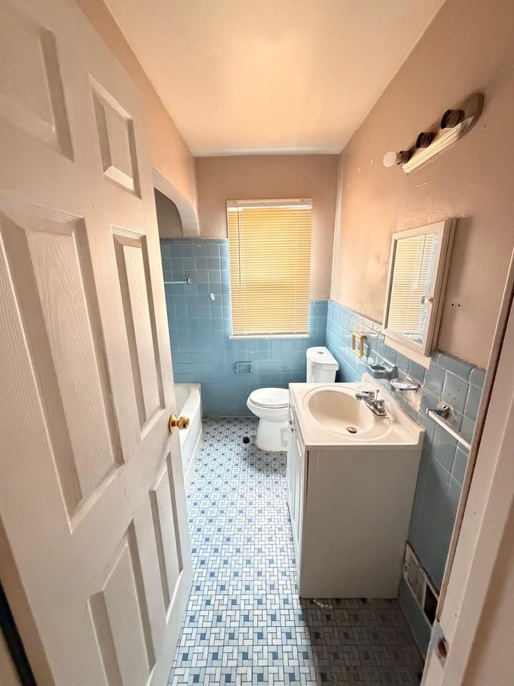 13001 Promenade St #1 - Photo 6 of 8