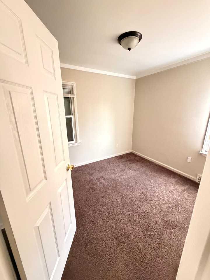 13001 Promenade St #1 - Photo 7 of 8