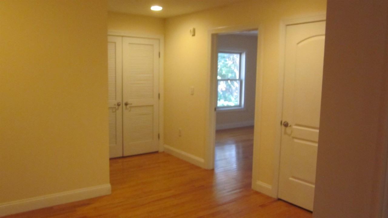 134 63rd St #305 - Photo 3 of 12