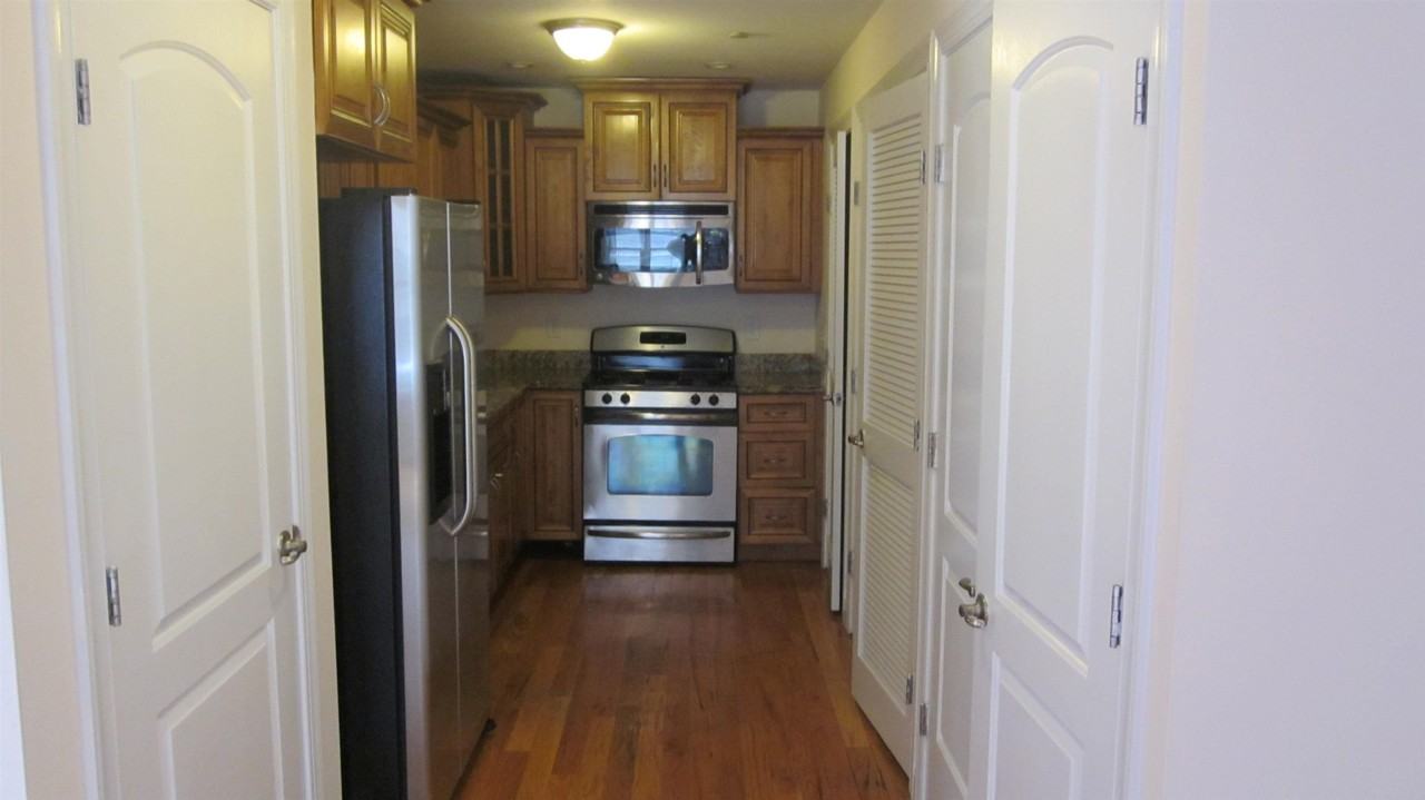 134 63rd St #305 - Photo 7 of 12