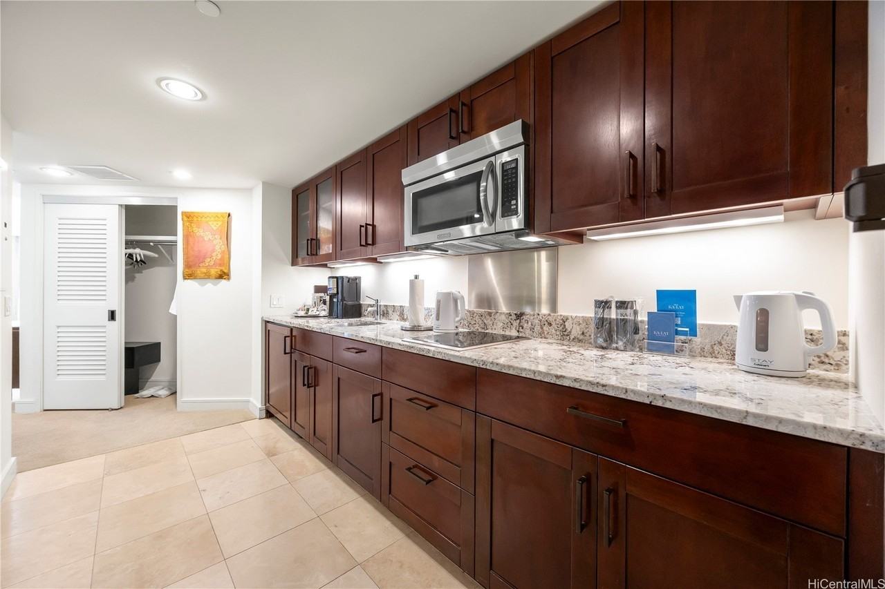 223 Saratoga Rd #1116 - Photo 4 of 24