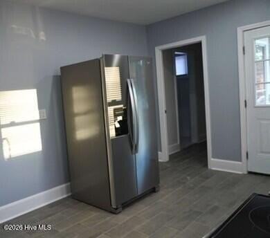 206 Thurston Dr W - Photo 4 of 10