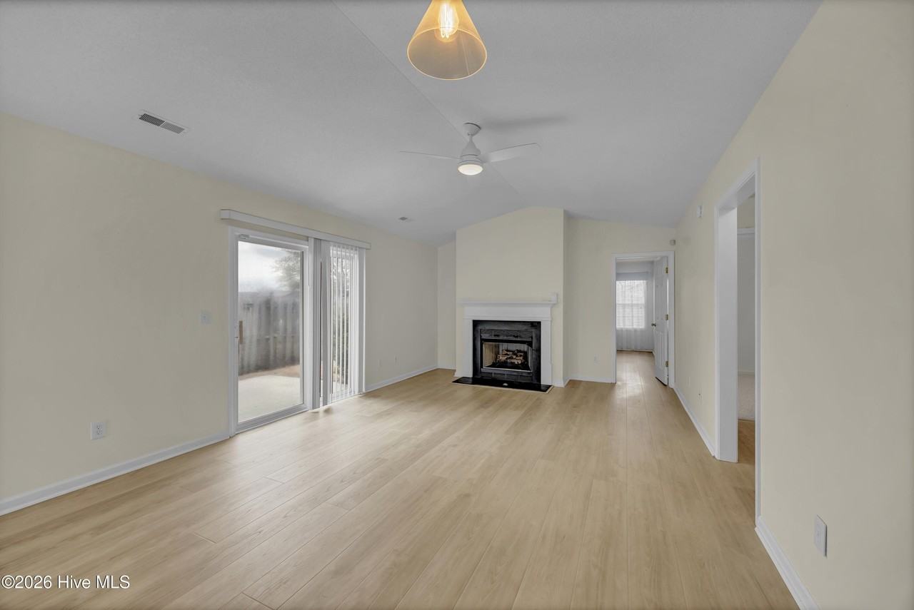 7315 Konlack Ct - Photo 3 of 25