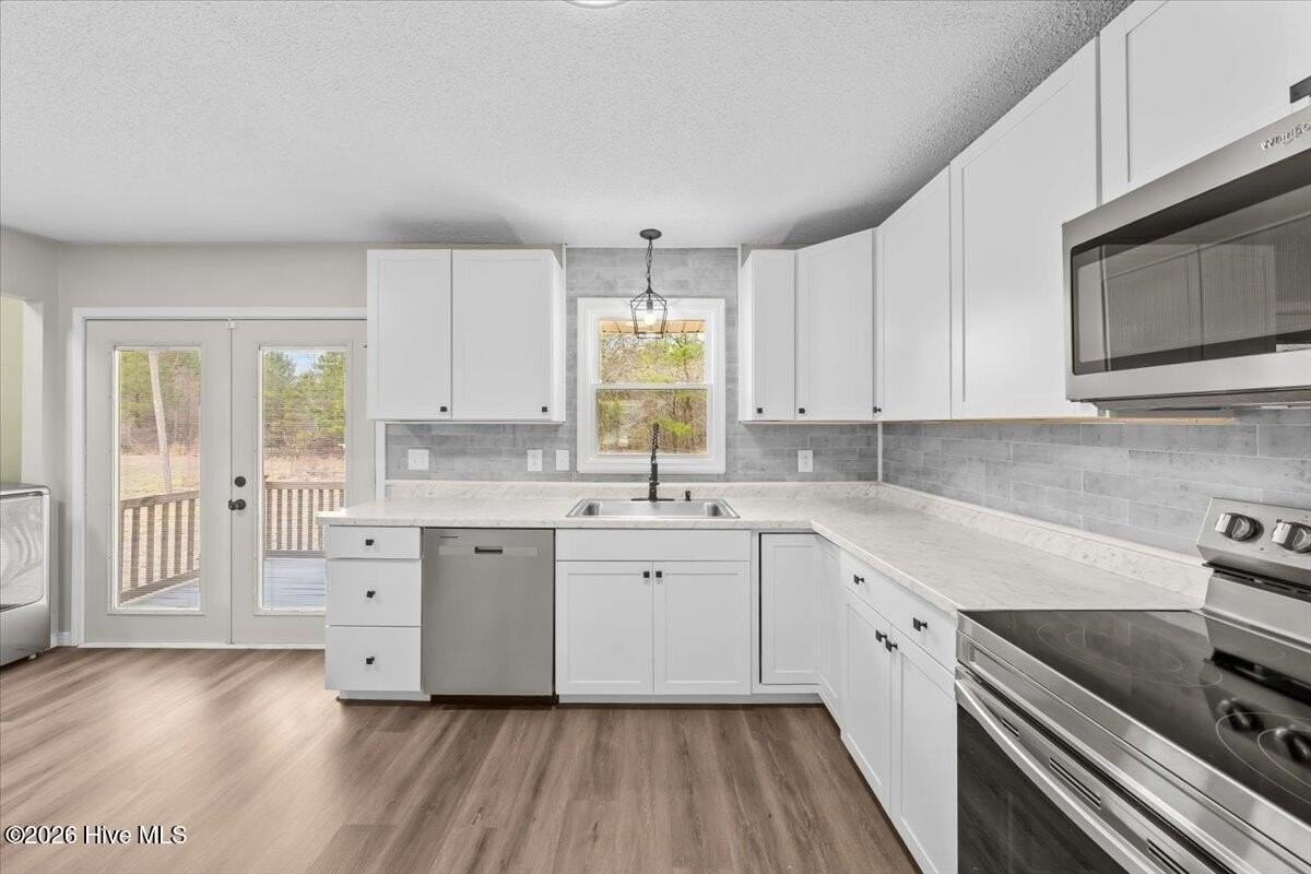 1084 Windblow Rd - Photo 7 of 23