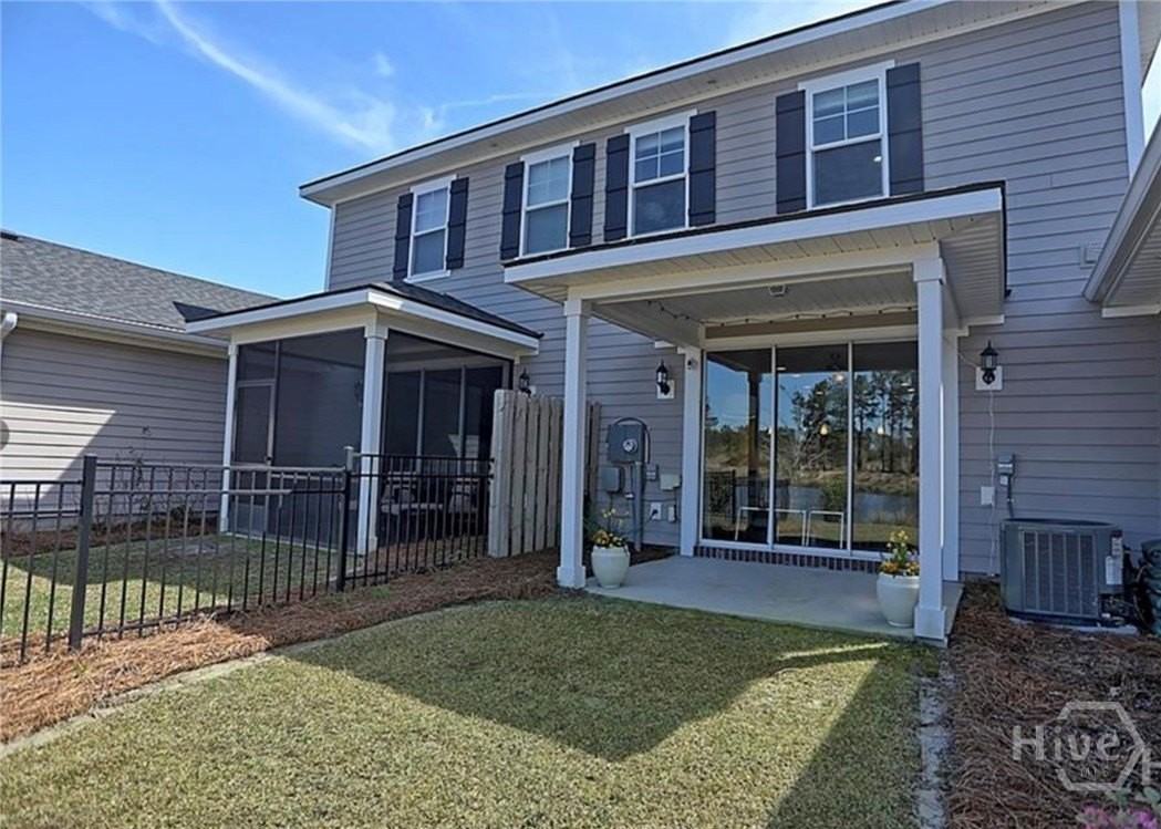 230 Lake Lily Dr - Photo 4 of 6