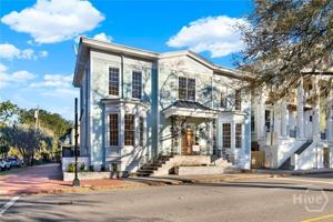 featured image of 804 Drayton St Apt 3 #Apt 3