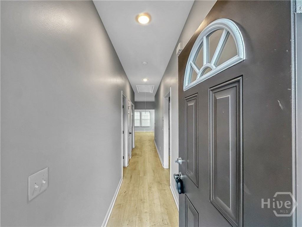 5211 Dillon Ave - Photo 4 of 24