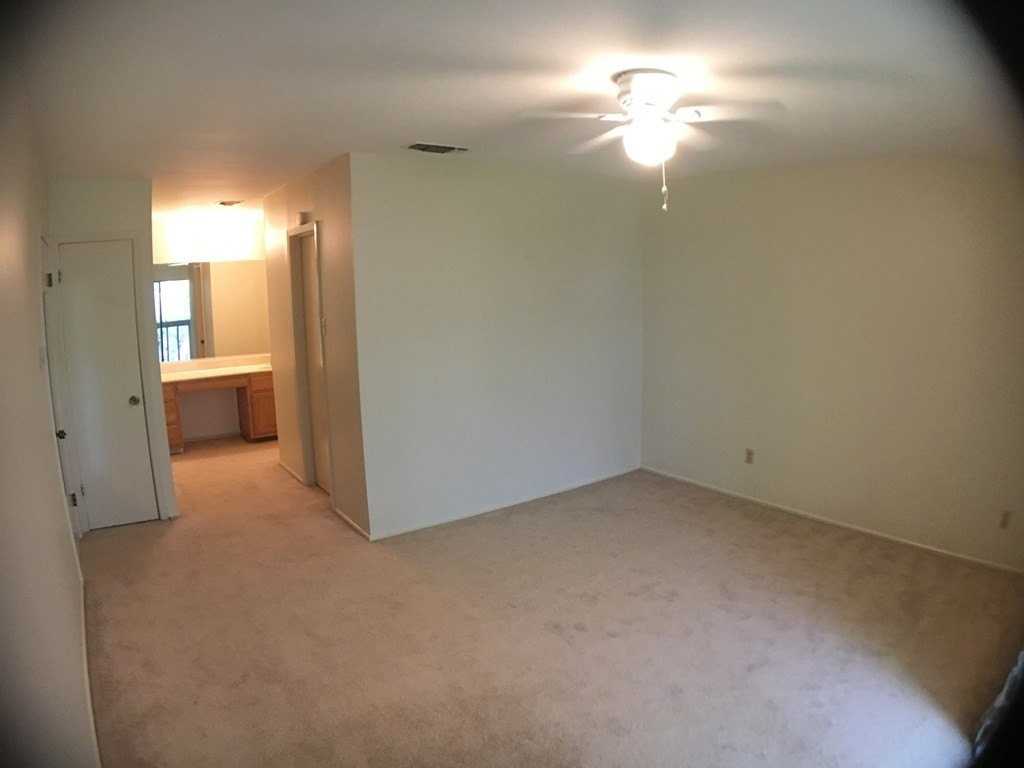 1905 West Ln - Photo 7 of 16