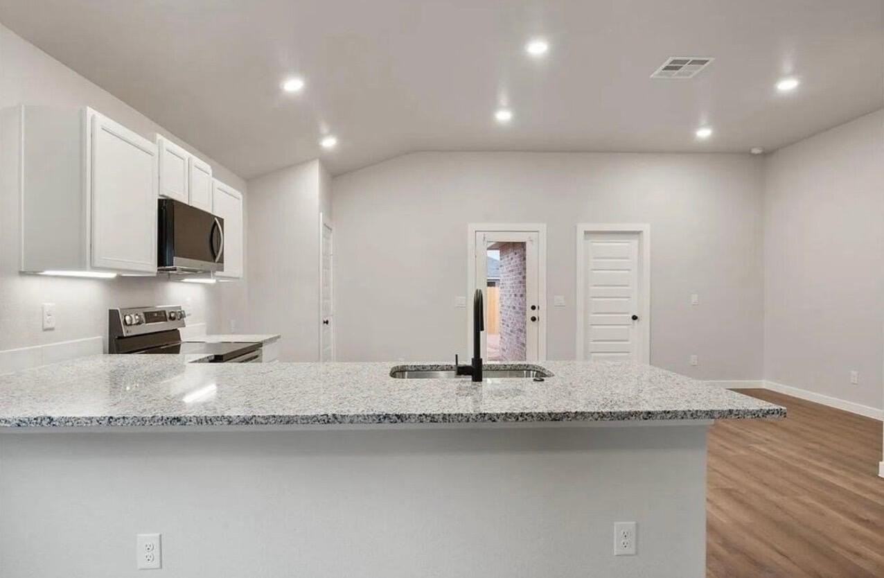 1708 145th St - Photo 7 of 19