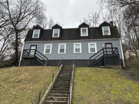 302 Clay St - Photo 1 of 1