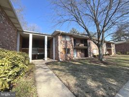 featured image of 211 Victor Pkwy Apt F #Apt F