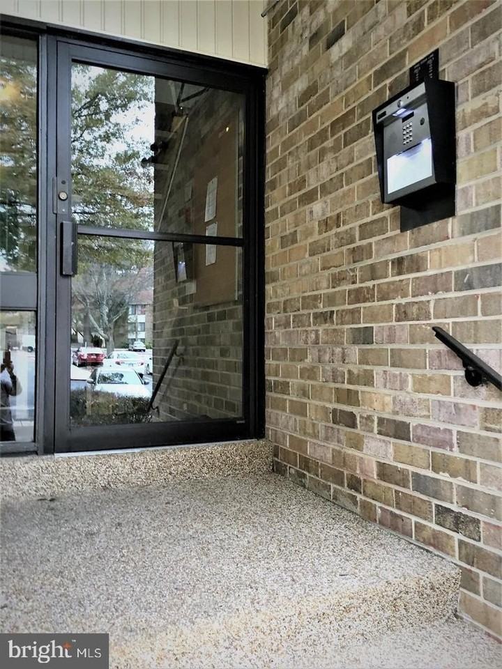 5482 Cedar Ln - Photo 2 of 11