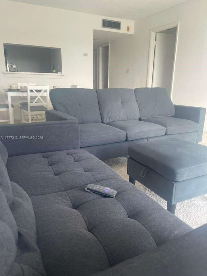 496 Nw 165th Street Rd #D611 - Photo 6 of 9