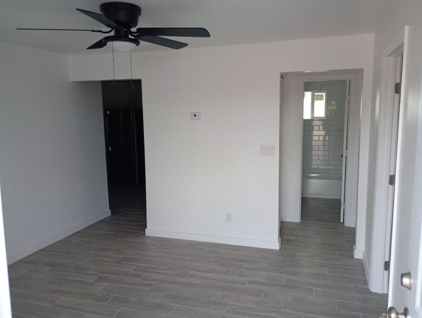 603 N D St - Photo 7 of 10