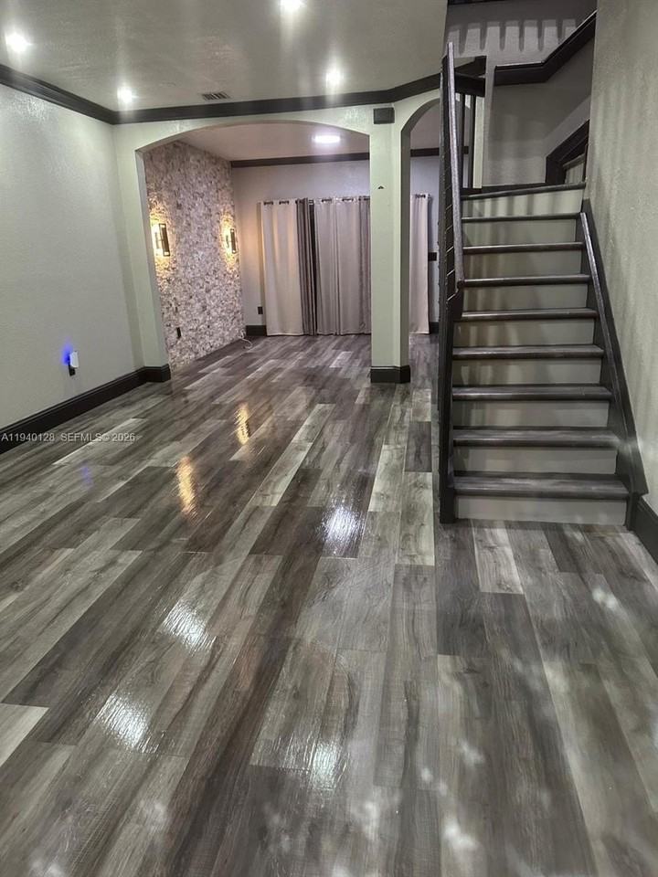 10244 Sw 20th St #10244 - Photo 3 of 21