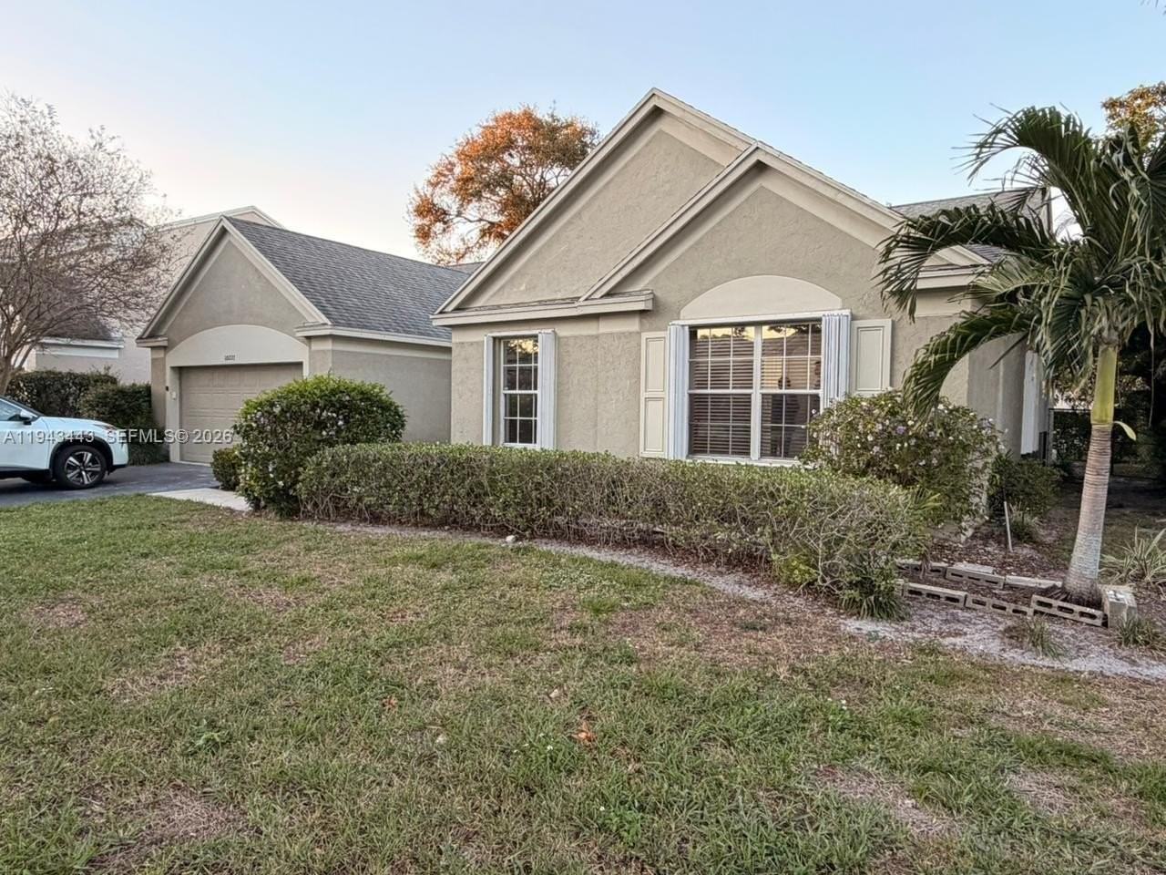 10227 Sw 55th Ln - Photo 2 of 34