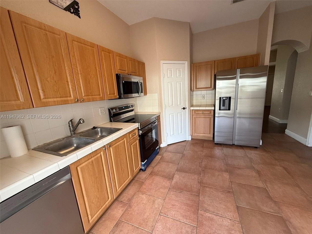 1979 Se 23rd Ter #1979 - Photo 2 of 9