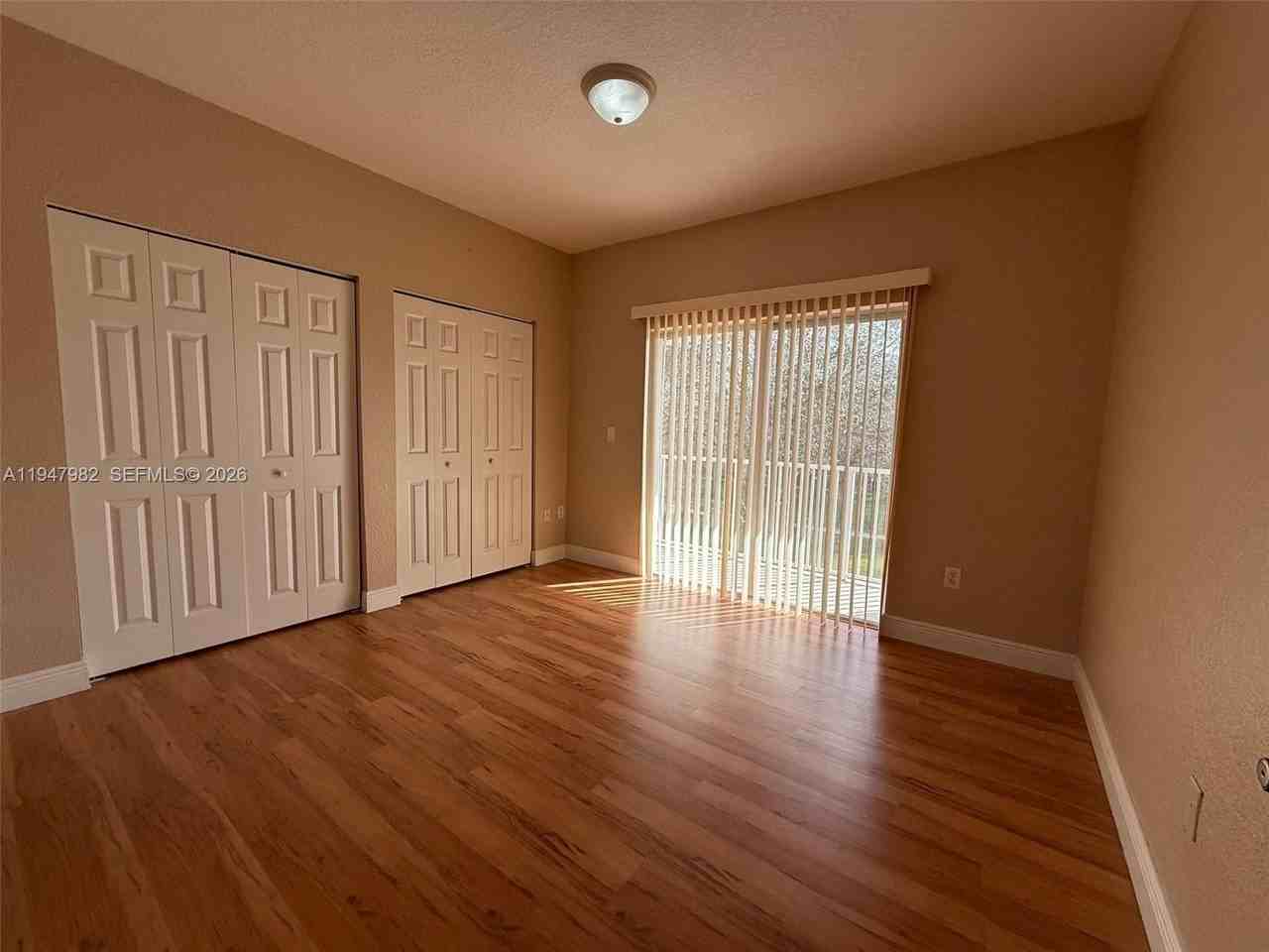 1979 Se 23rd Ter #1979 - Photo 7 of 9