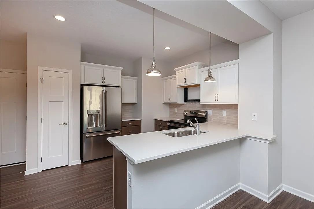 1257 S 91st St #0 - Photo 3 of 8