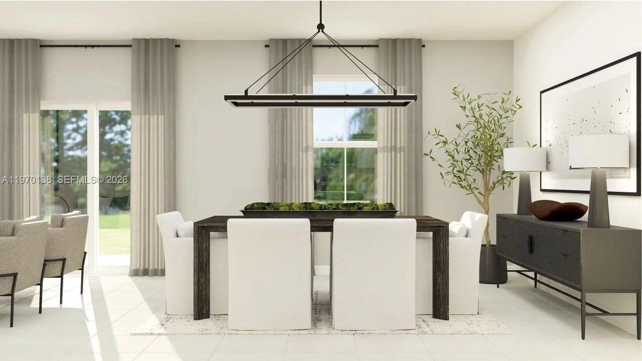 2549 Se 24th Ct #2549 - Photo 6 of 17